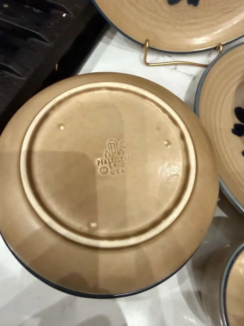 Pfaltzgraff Folk Art Stoneware 16-Piece Dinnerware Set Replacement
